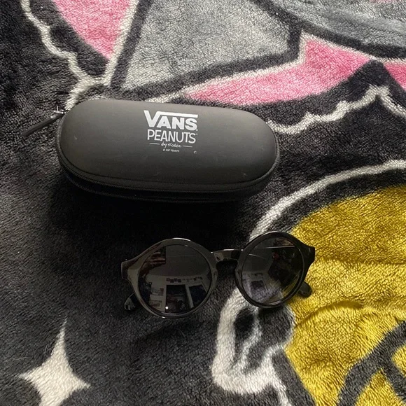 Vans Accessories Vans X Peanuts Sunglasses Poshmark